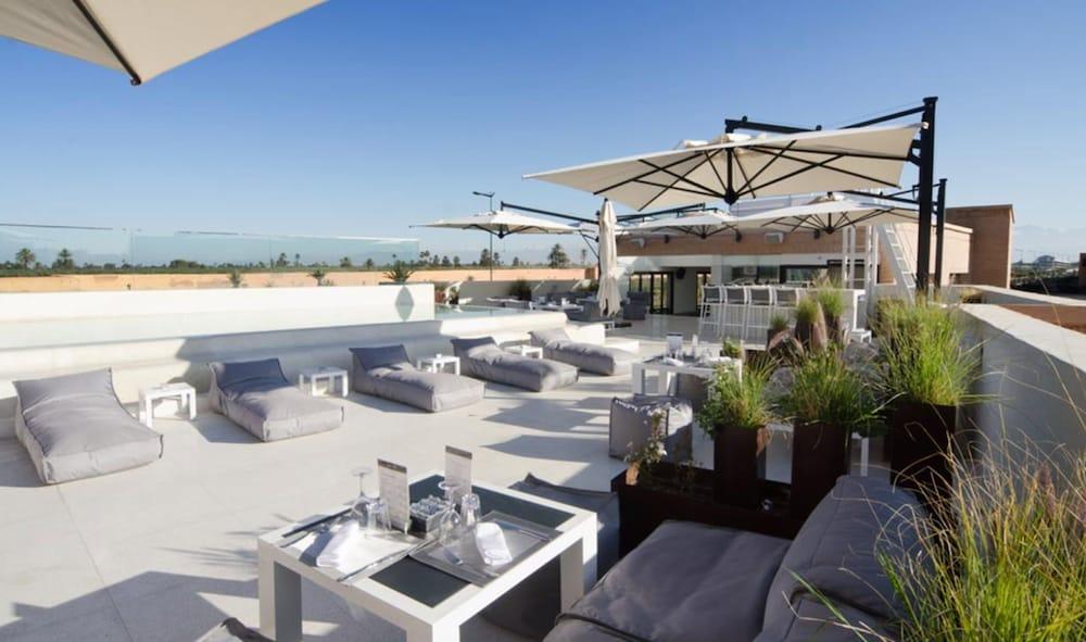 Cesar Resort & Spa Marrakesh Ngoại thất bức ảnh The rooftop terrace