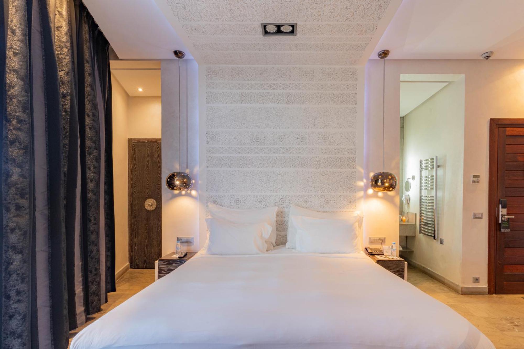 Cesar Resort & Spa Marrakesh Ngoại thất bức ảnh A bedroom at the hotel