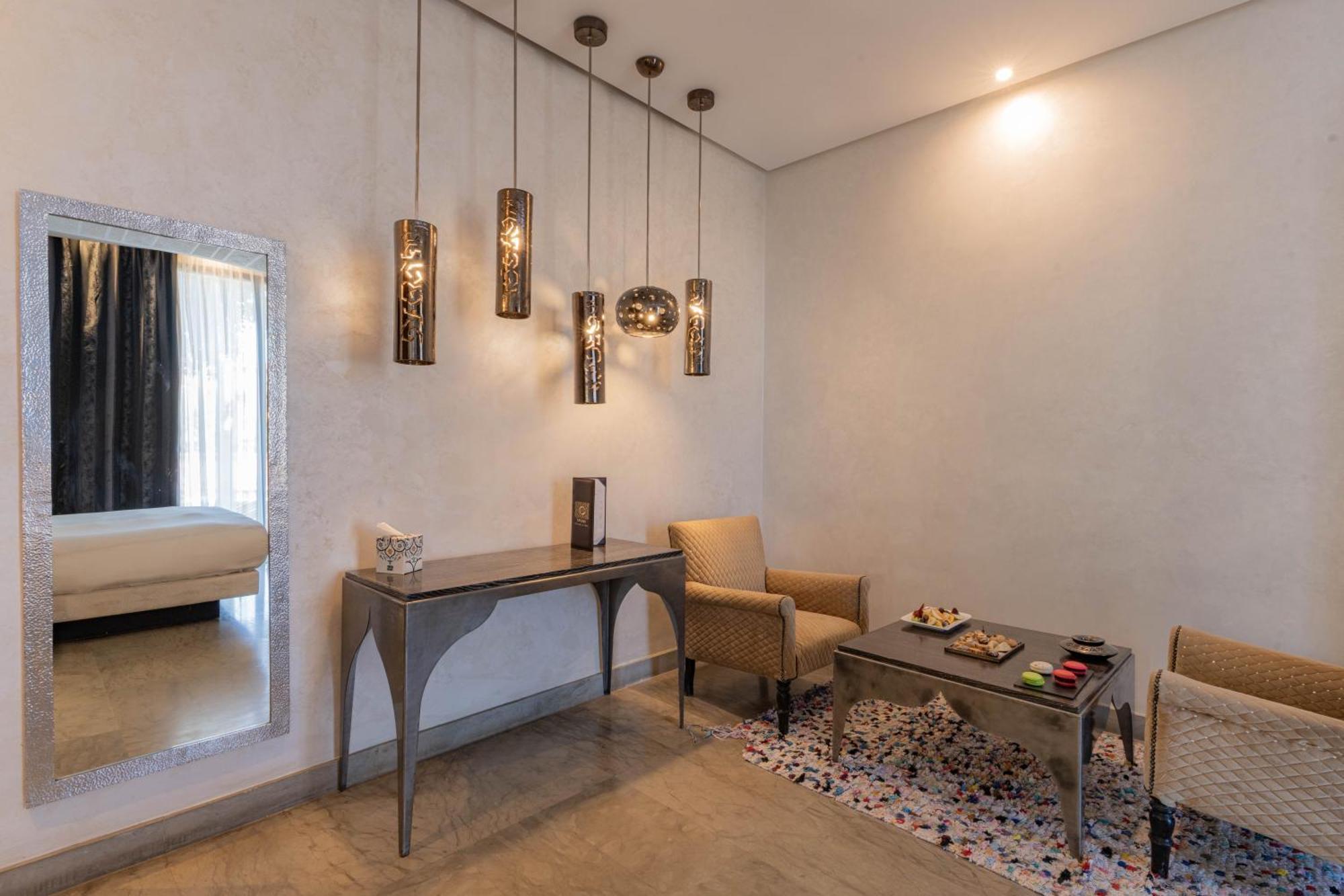 Cesar Resort & Spa Marrakesh Ngoại thất bức ảnh A suite at the hotel